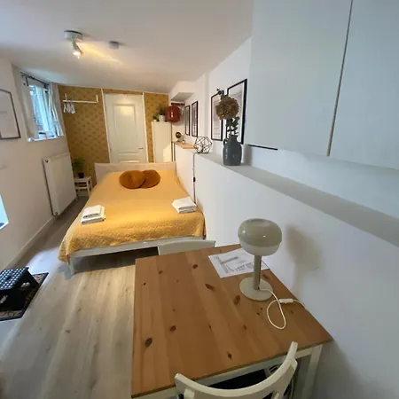 Tiny Cozy Canal Άμστερνταμ